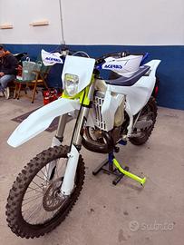 Husqvarna te 300