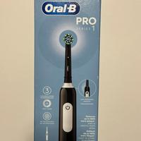 Spazzolino elettrico NUOVO Oral B Pro 1