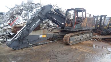 ESCAVATORE VOLVO EC160ELN BRUCIATO