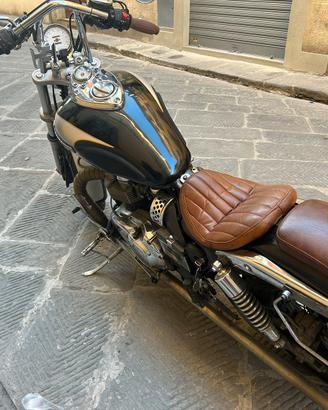 Boneville America Triumph 800