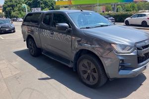PICK UP isuzu