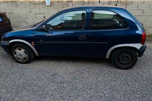  Opel Corsa viva 1997