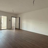 Ampio trivano di nuova costruzione