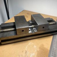 Morsa di precisione in acciaio temperato