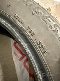 Pneumatici Bridgestone 215/55 R17 M+S