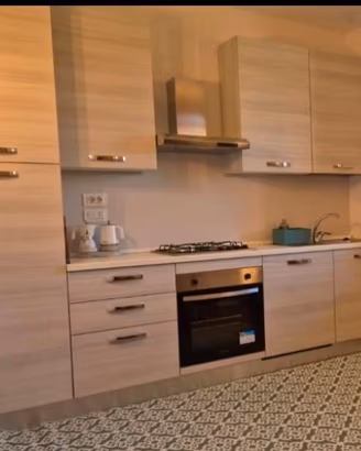 Nuovissima cucina completa con eletterodomestici