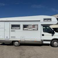 MOBILVETTA ARCOBALENO 7 POSTI DAILY 2.8 TD ANNO 20