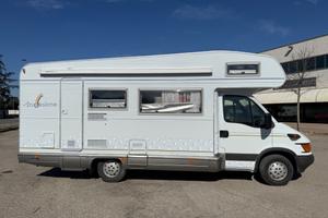 MOBILVETTA ARCOBALENO 7 POSTI DAILY 2.8 TD ANNO 20