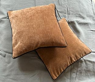 Set 2 federe in velluto 40x40 cm colore oro