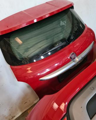 Portellone e paraurti posteriore 500X trekking