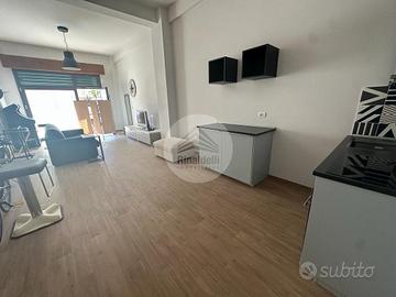 Open space Civitanova vista mare