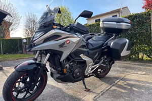 HONDA NC750X DCT 2023 9500KM