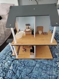 casetta delle bambole in legno 