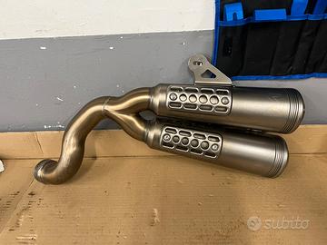 Scarico akrapovic BMW R NINE T /SCRAMBLER/URBAN GS