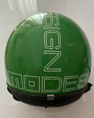 Casco Momo design