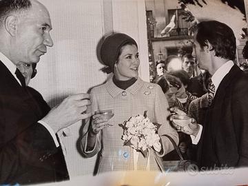 fotografie da archivio reali attori cantanti sport