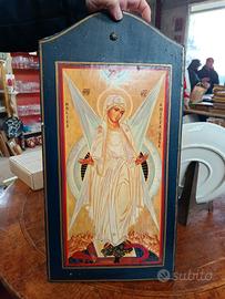 Icona mariana su tavola di legno