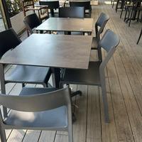 Tavoli e sedie per ristorazione