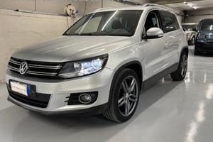 VOLKSWAGEN Tiguan 2.0 TDI 110 CV Sport & Style Blu