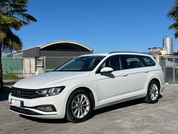 Volkswagen Passat Variant 2.0 TDI SCR EVO DSG Busi