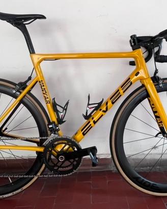 Bici Corsa Elves con cambio elettronico Shimano