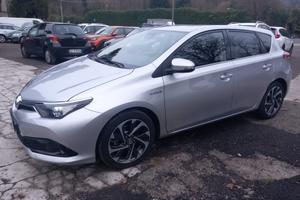 Toyota Auris 1.8 Hybrid Active