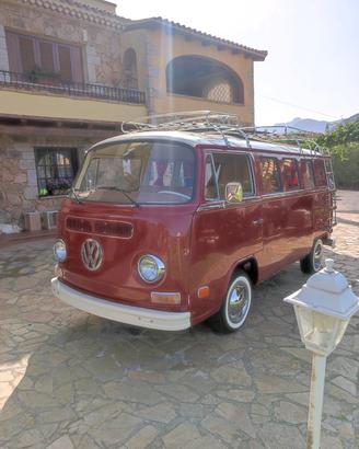 Volkswagen T2 Kombi