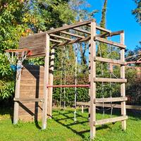 struttura gioco in legno per arrampicata,giostra,c
