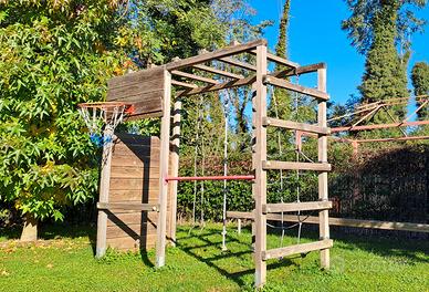struttura gioco in legno per arrampicata,giostra,c