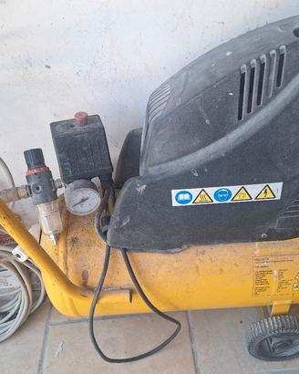 Compressore  aria 24lt  senza accessori 
