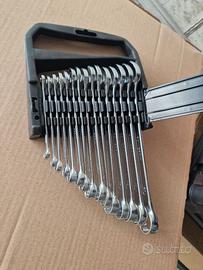 Set di chiavi per fai da te
