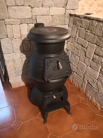 Stufa a legna interamente in ghisa 