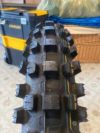 Gomma Dunlop GEOMAX 110/100/18