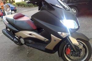 LAMPADE LED T-MAX 500 / BURGMAN ANABBAG + ABBAGL