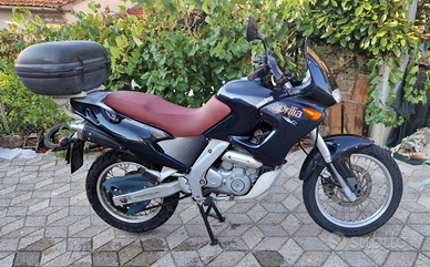 Aprilia pegaso 650