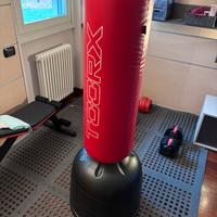 sacco da boxe autoportante