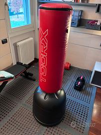sacco da boxe autoportante