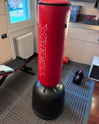 sacco da boxe autoportante