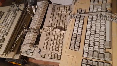Tastiere vintage vasta disponibilità