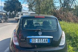 lancia y 1.3 diesel anno 2006 nessun difetto