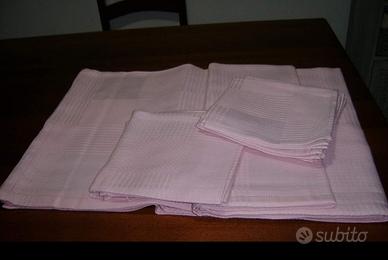 Tovaglia rettangolare in cotone 100% per 8 persone