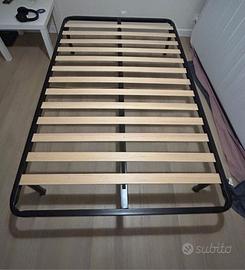 Letto da una piazza e mezza compreso di base