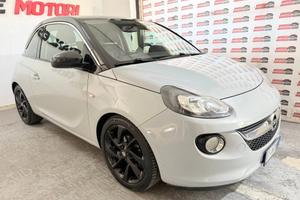 Opel Adam 1.2 70 CV Glam