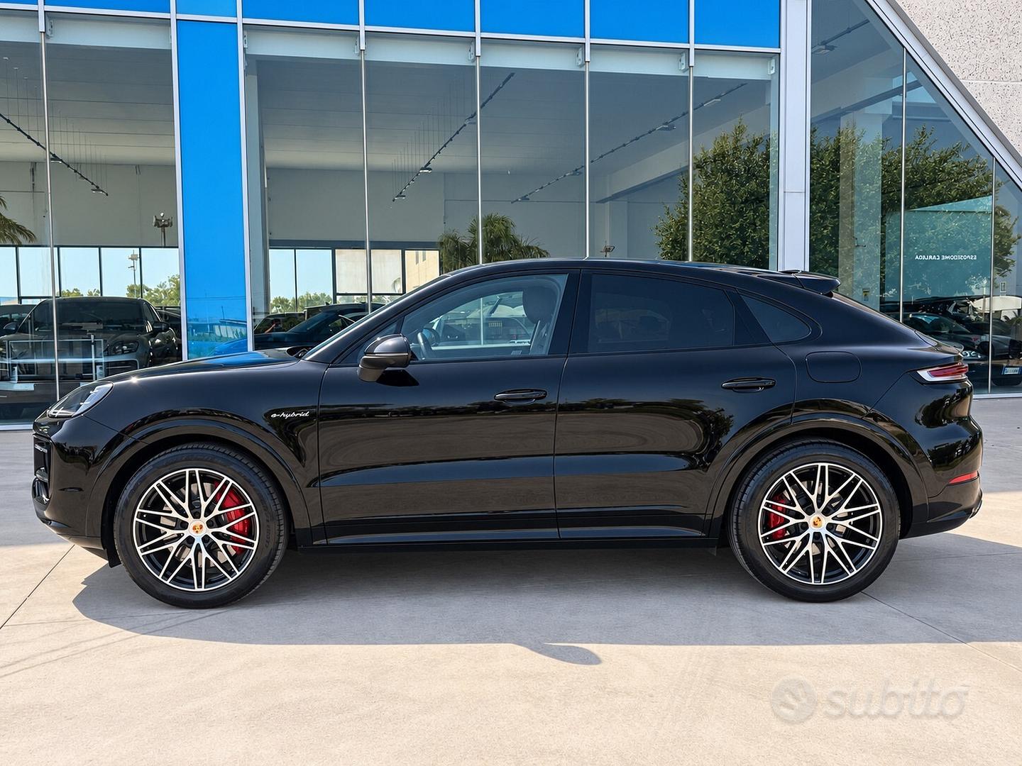 Porsche Cayenne 2024 photo 2