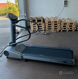 TECHNOGYM TAPIS ROULANT  SPAZIO FORMA GRIGIO