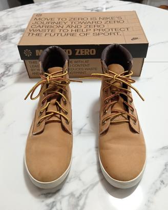 scape ragazzo marca timberland 