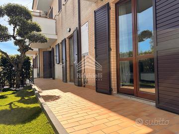 Tri locale con Corte e Garage? Eccolo