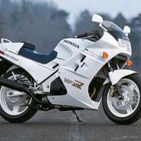 Pezzi di ricambio Honda VFR 750