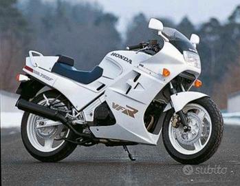 Pezzi di ricambio Honda VFR 750