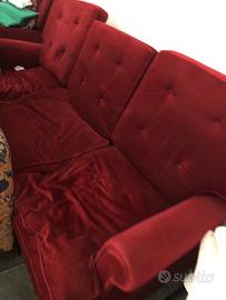 Due divani due poltrone abbinate